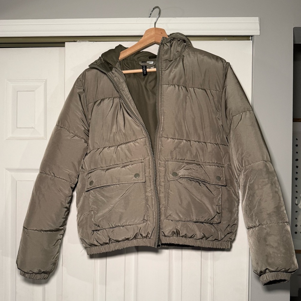 H&M Divided Khaki Puffer Coat